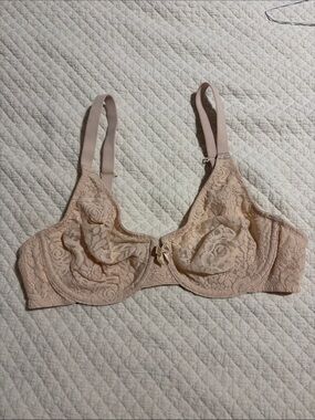 Wacoal Lace Underwire Bra in Blush Nude
